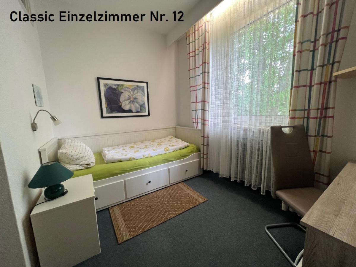 Hotelpension Am Thermalbad Bad Nenndorf Exterior photo
